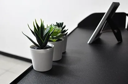 Display Stand — Shelves