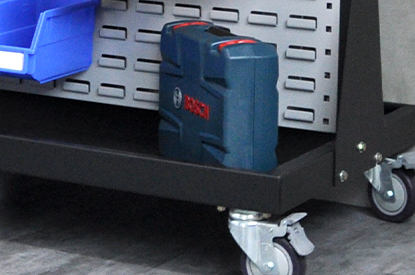 Bottom tray