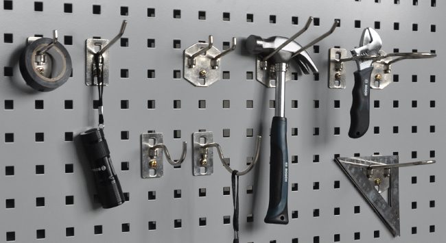 Metal hook