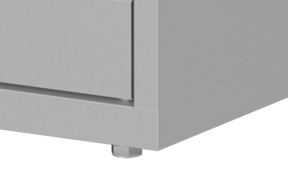 With levelers screws