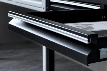 Performance Workbench — Drawers — G-shaped handle